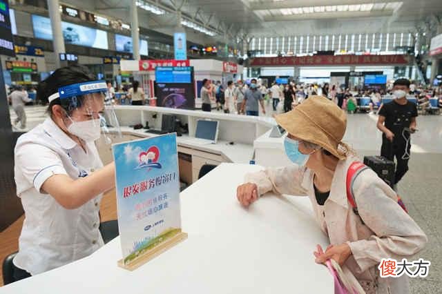 铁路上海站日开行列车恢复至图定九成！8月16日起复兴号列车扫码即可畅享便捷服务